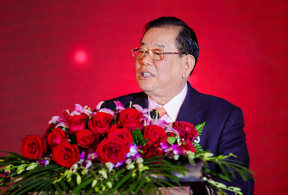 德業(yè)人將用心堅守使命,<br>為實現(xiàn)夢想不懼櫛風(fēng)沐雨、砥礪前行。