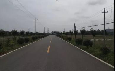 德興市交通運(yùn)輸局 精筑品質(zhì)，礪造平安——全力推進(jìn)路面工程平安百年品質(zhì)工程建設(shè)